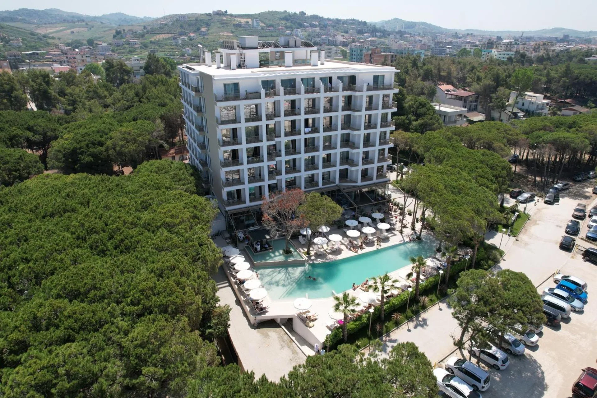 FLLAD RESORT & SPA — Golem